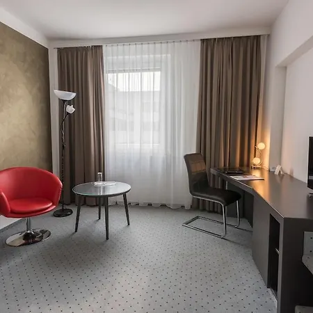 Senats Hotel 3*